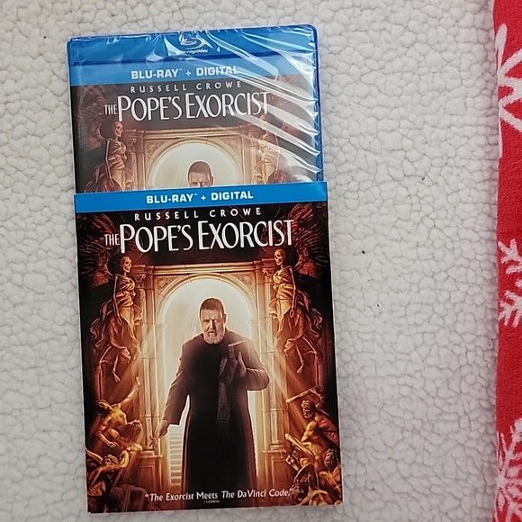 The Pope's Expcorcist NWT blu-ray movie - Picture 3 of 3